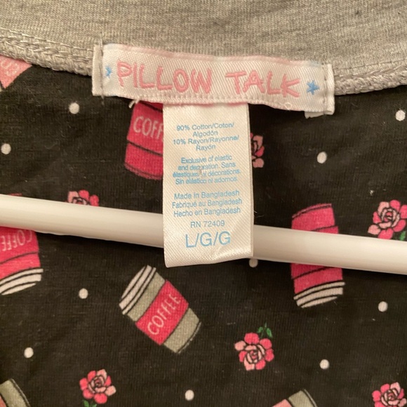 NWT Pillow Talk Women’s Size Large Nightgown in Grey with Embroidery on Front - Picture 4 of 10